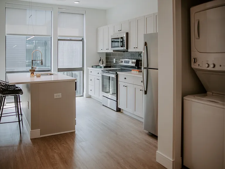 Industry Columbus Apartments — Photo 18