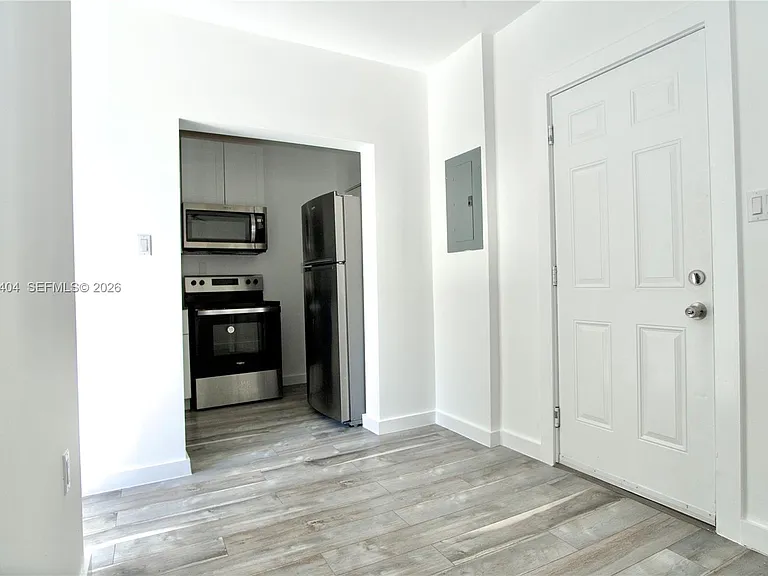 1036 SW 5th St #12 — Photo 10