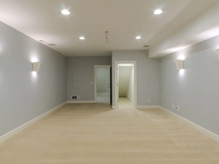 8568 Sand Point Way NE — Photo 61