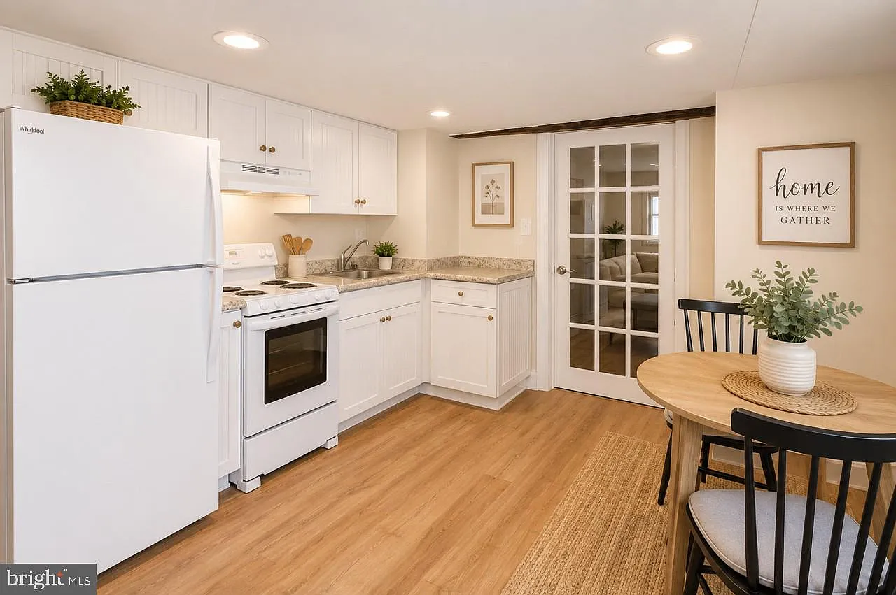 1 bed, 1.0 bath, 850 sqft, $1,900 — Photo 4
