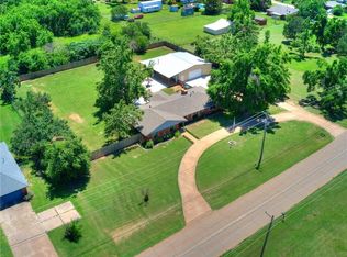 405 W Industrial Rd, Guthrie, OK 73044