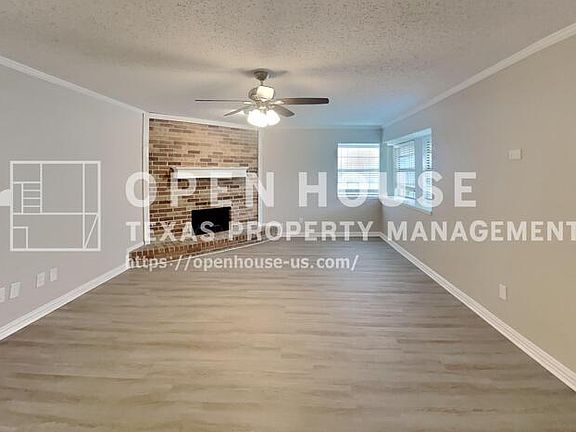 3rd image of 3804 Grecian Ct