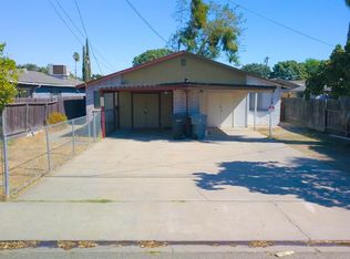 541 N 4th Ave, Oakdale, CA 95361