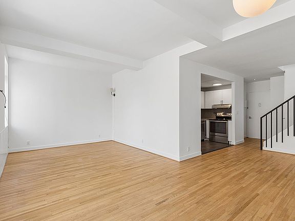2nd image of 30 E 76th St APT 10C