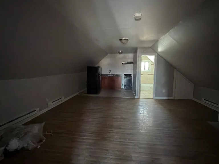 375 S 10th St #3A — Photo 1