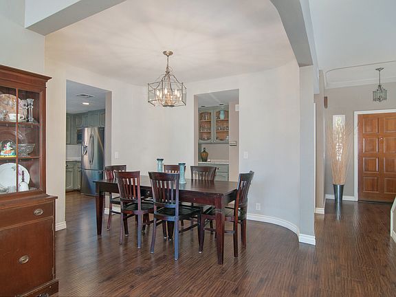 4th image of 46 Las Flores Dr