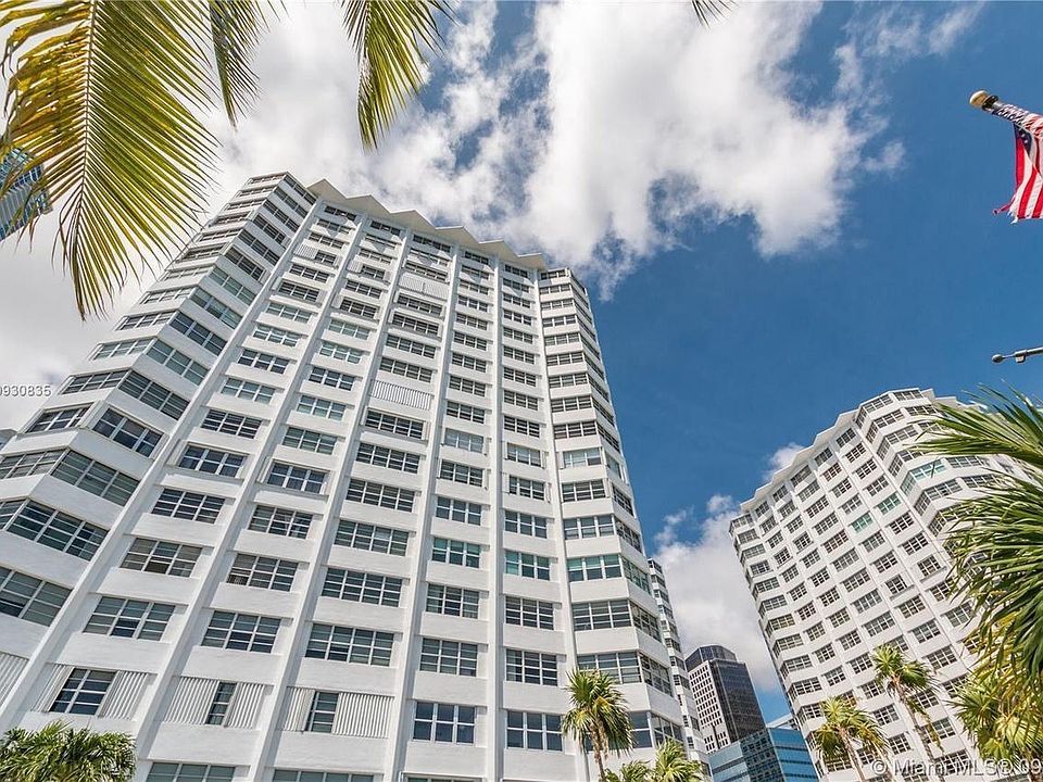 1st image of 999 Brickell Bay Dr #20