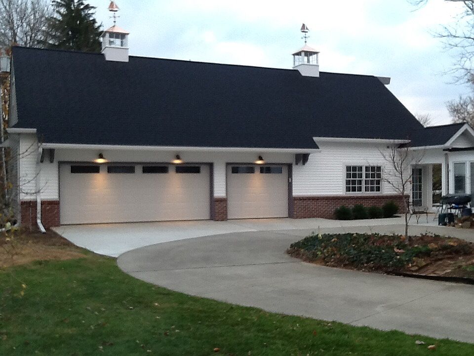 2nd image of 4150 Corey Rd