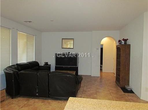 2nd image of 514 Big Lake St
