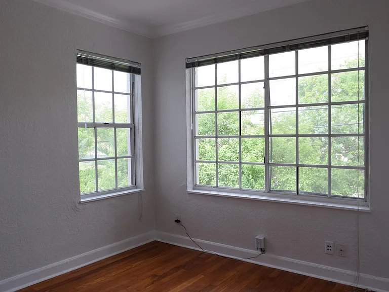 15 Madeira Ave #8 — Photo 24