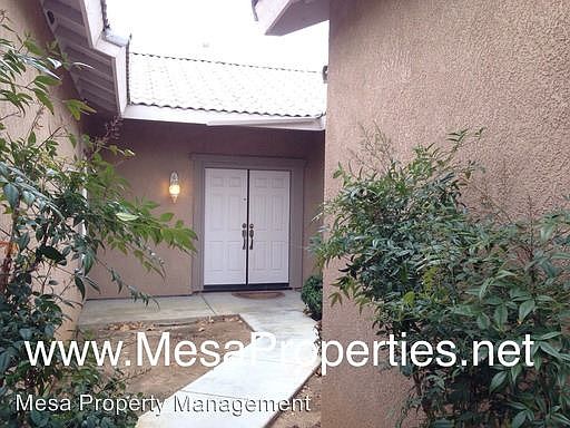 3rd image of 13151 Fullerton Dr