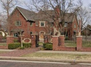 204 N Roosevelt St, Wichita, KS 67208