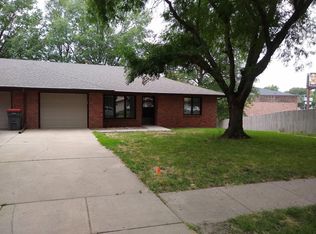 3407 Allendale Dr, Lincoln, NE 68516