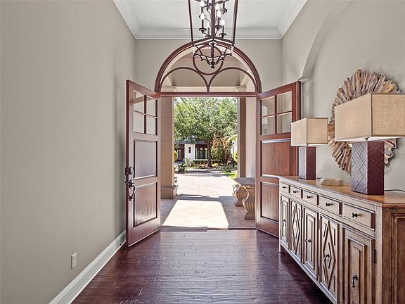 4th image of 8628 Farthington Way