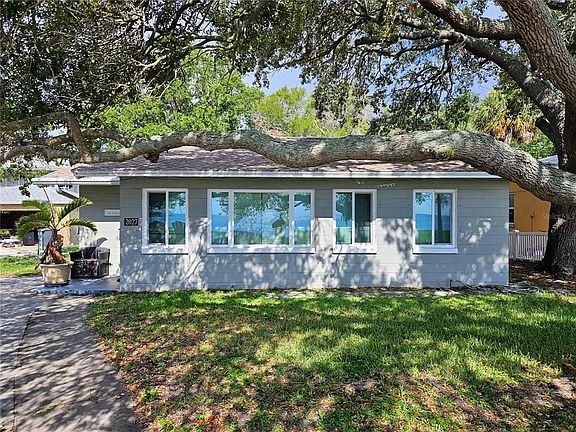 2nd image of 2027 Beach Dr SE