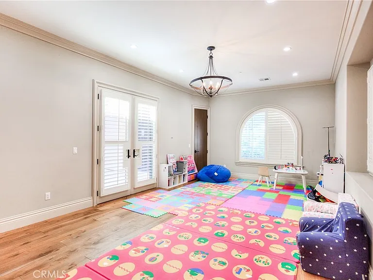 605 Walnut Ave — Photo 33