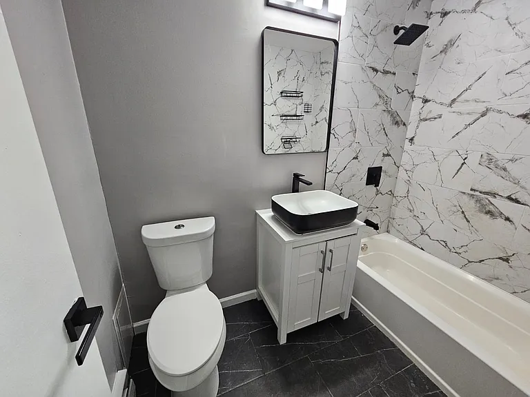 826 Jersey Ave #T1 — Photo 14