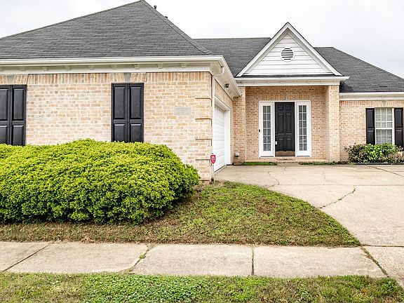2nd image of 930 Nesting Wood Cir E