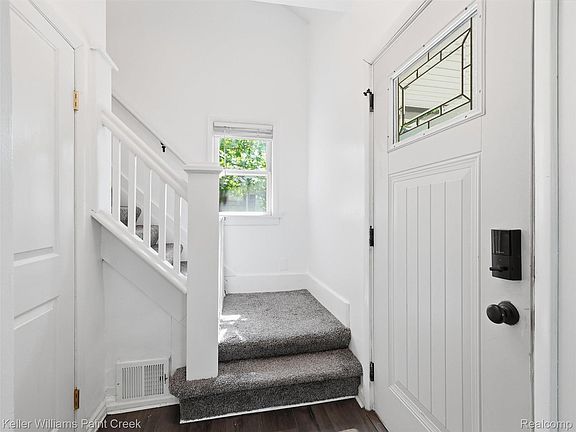 4th image of 1401 Midland Blvd