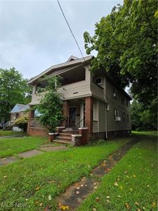 17817 Grovewood Ave, Cleveland, OH, 44119
