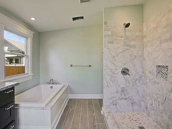 5th image of 5913 Tchoupitoulas St