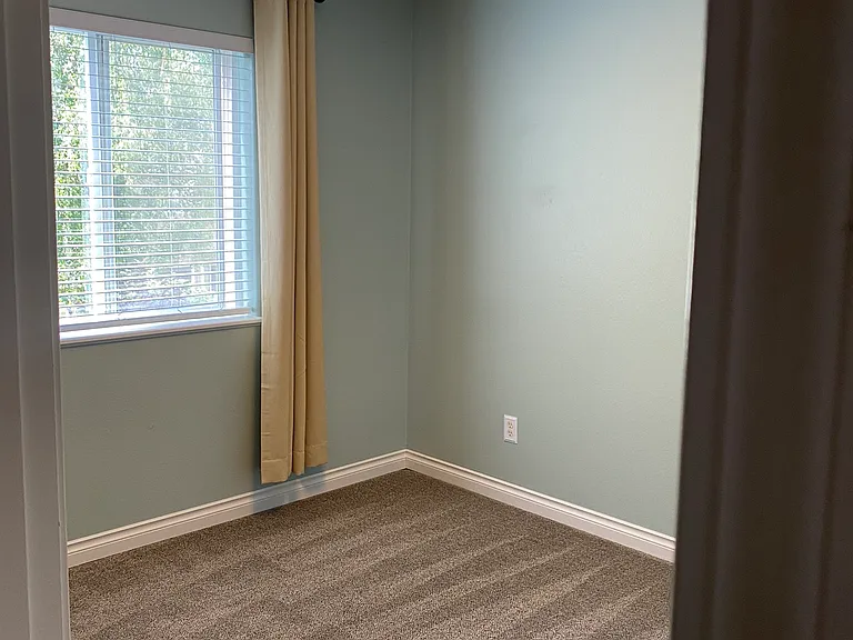760 Hunt Cir — Photo 25