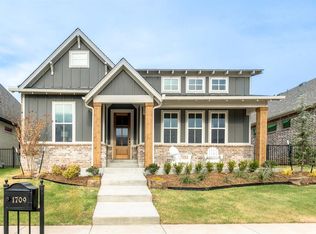 1709 Parkwood Ave, Edmond, OK 73034