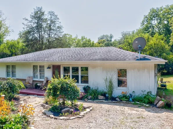2411 Gum Grove Rd, Clarksville, OH 45113