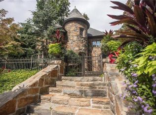 228 E Pierce St, Easton, PA 18042