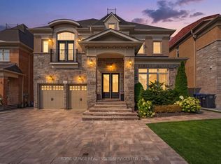 118 Coastline Dr, Brampton, ON L6Y 0S4