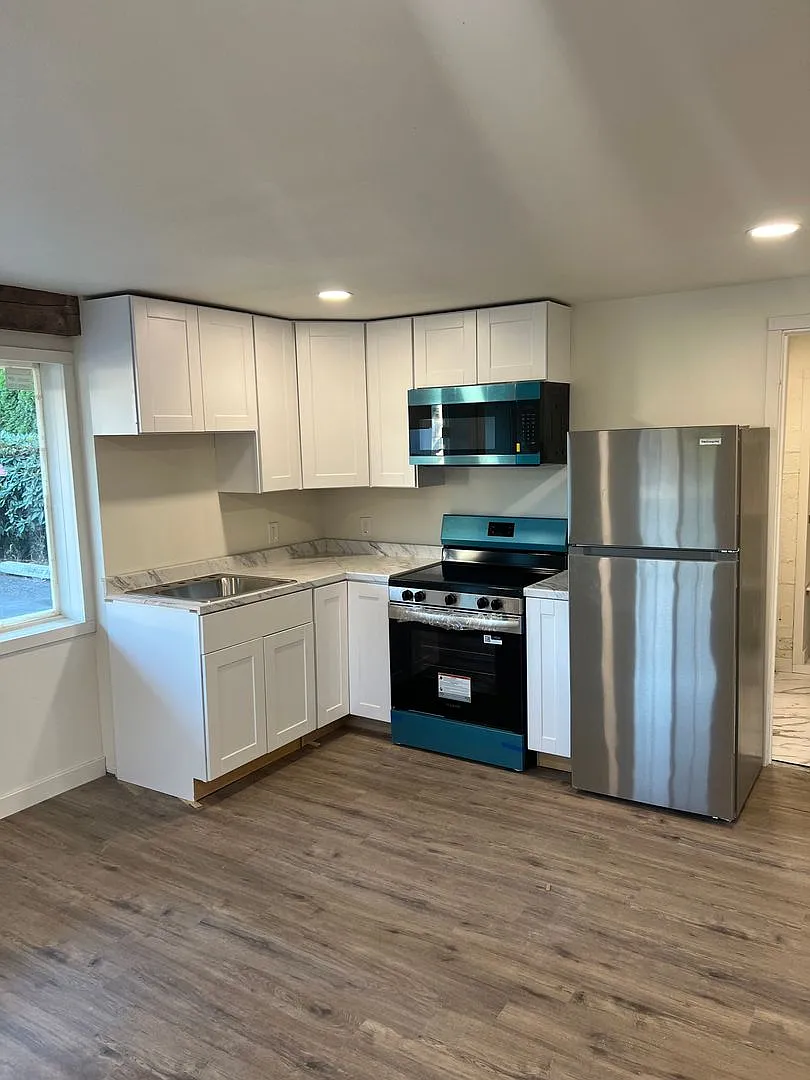 1115 S 2nd — Photo 3