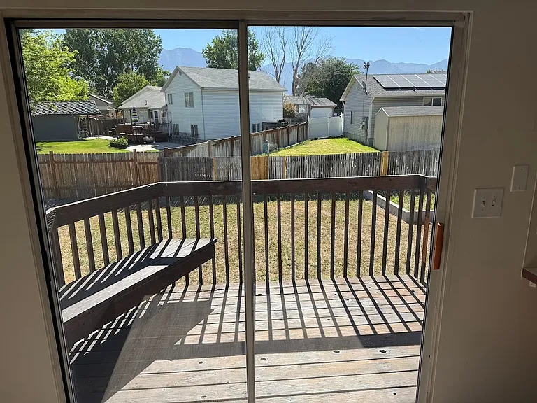 927 S 1635 W — Photo 27
