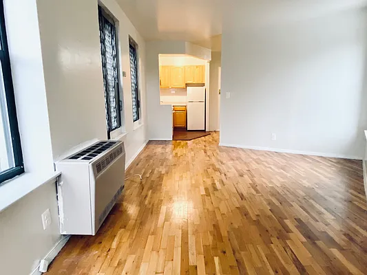 Rented by Compass | media 15