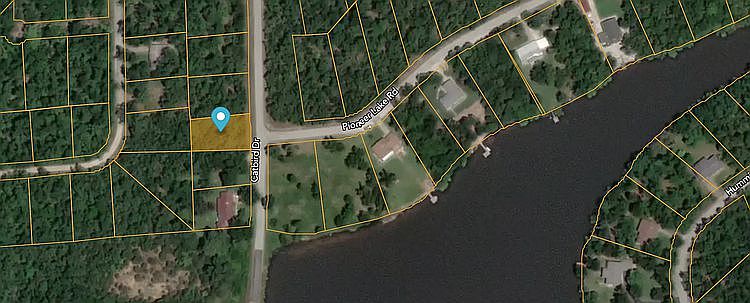 1st image of 504 Catbird Dr