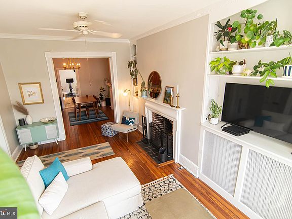 3rd image of 515 N Columbus St #1