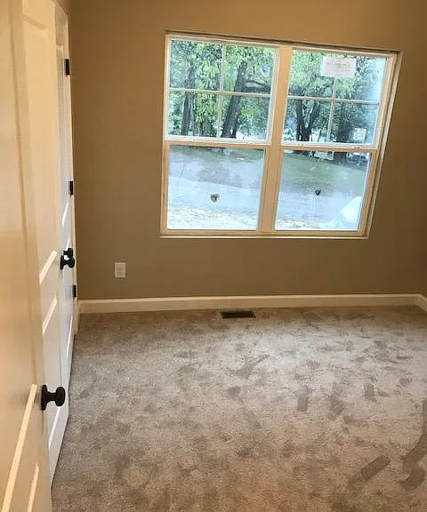 1512 Galloway St — Photo 10