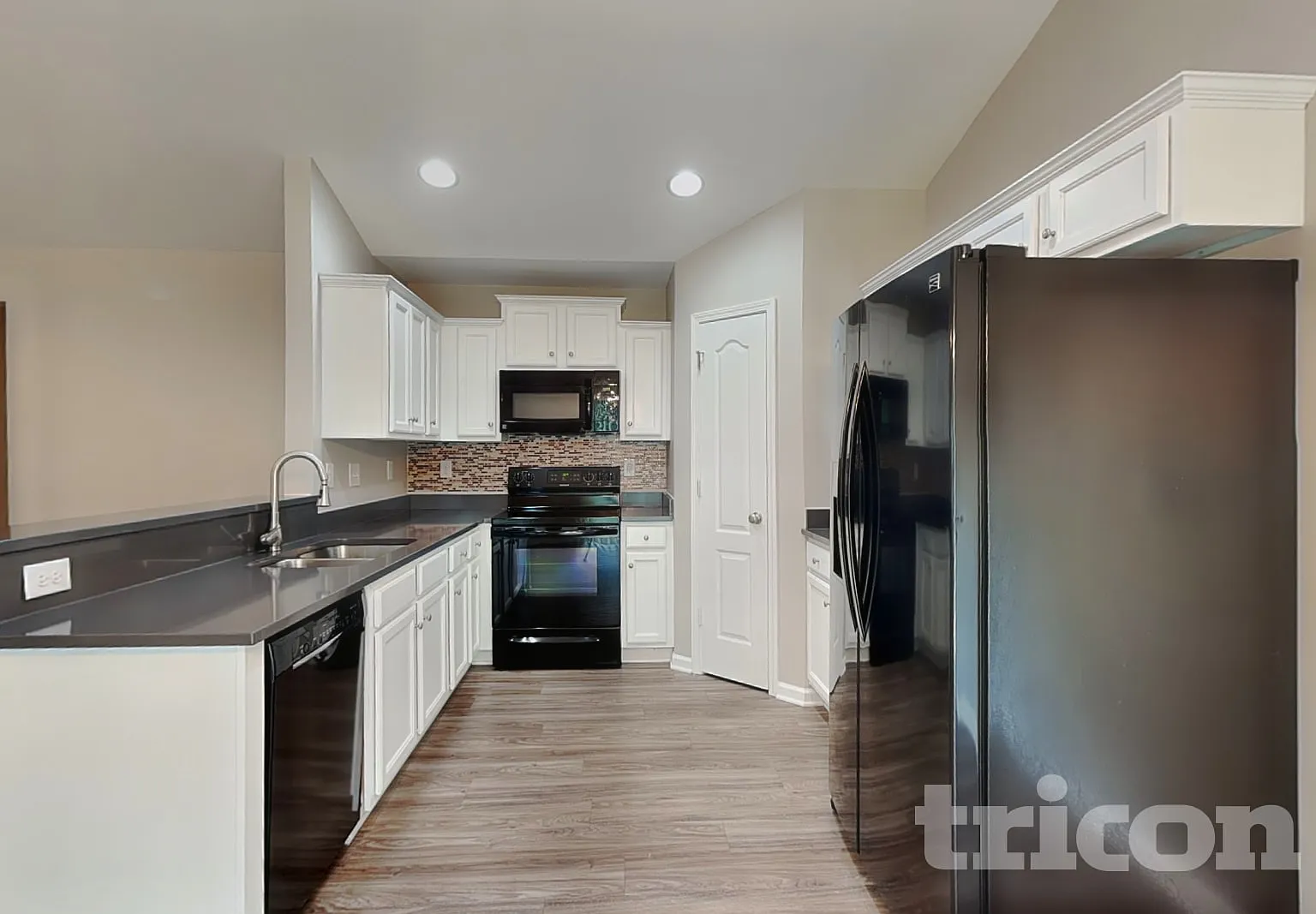 6235 Leslie Drive Charlotte NC — Photo 4