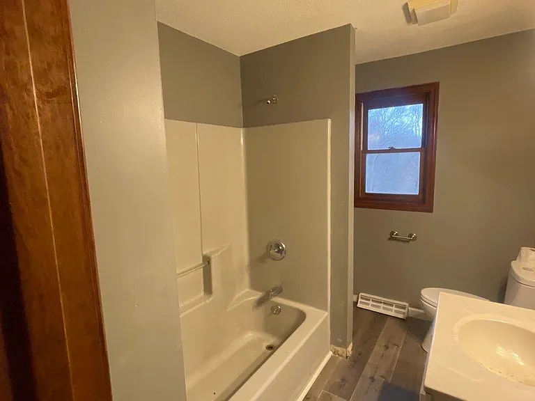 65 Wisteria St — Photo 20
