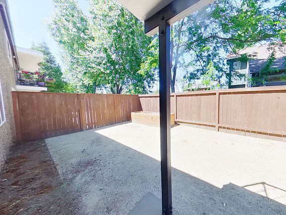 5th image of 33 E 30th Ave #10