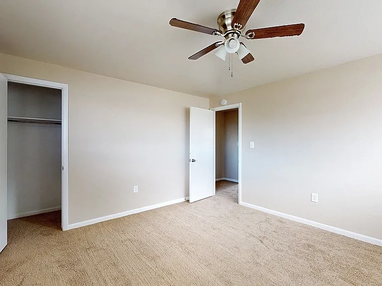 Applewood Gables Townhomes — Photo 48