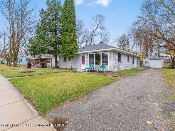 2088 Auburn Ave, Holt, MI 48842