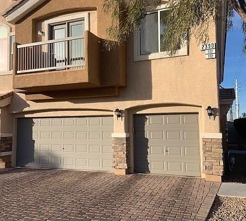 2nd image of 2390 Yellowstone Creek Dr Unit 102