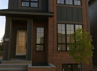 1603 N 42nd Ave SW, Calgary, AB T2T2M4