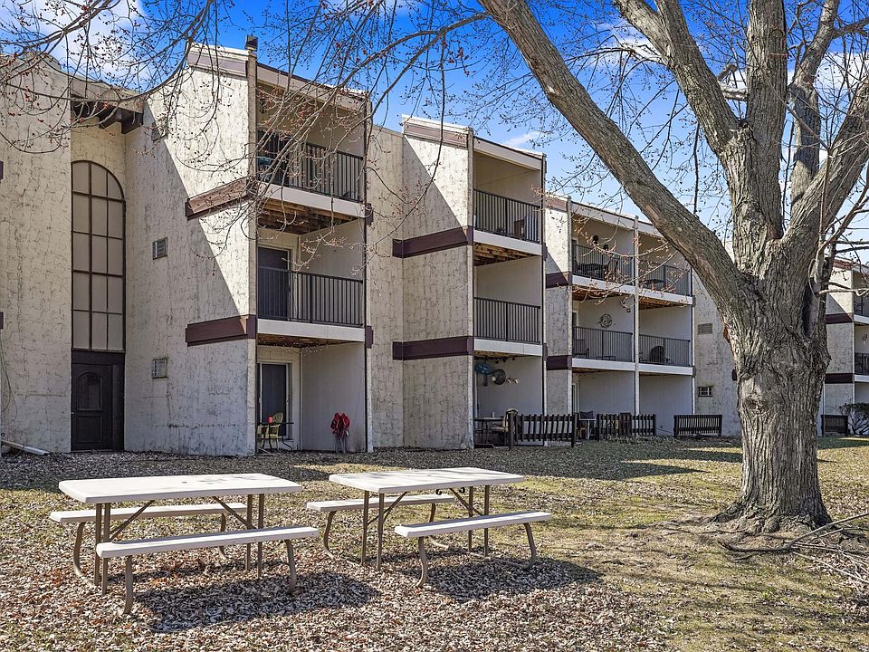 1st image of 12852 Nicollet Ave S #201