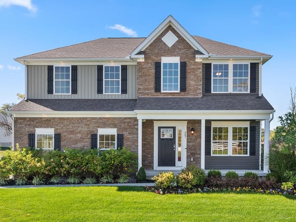 The highest square footage plans and largest homesites in the peaceful, rural area of Commercial Poi