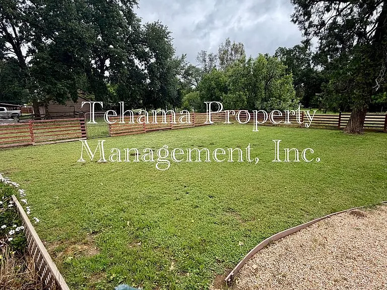 13650 Saint Marys Ave — Photo 16