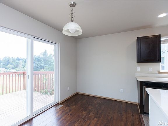 5th image of 6729 130th St Ct E
