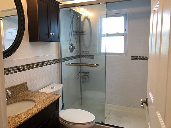 3rd image of 123 Atlantic Ave