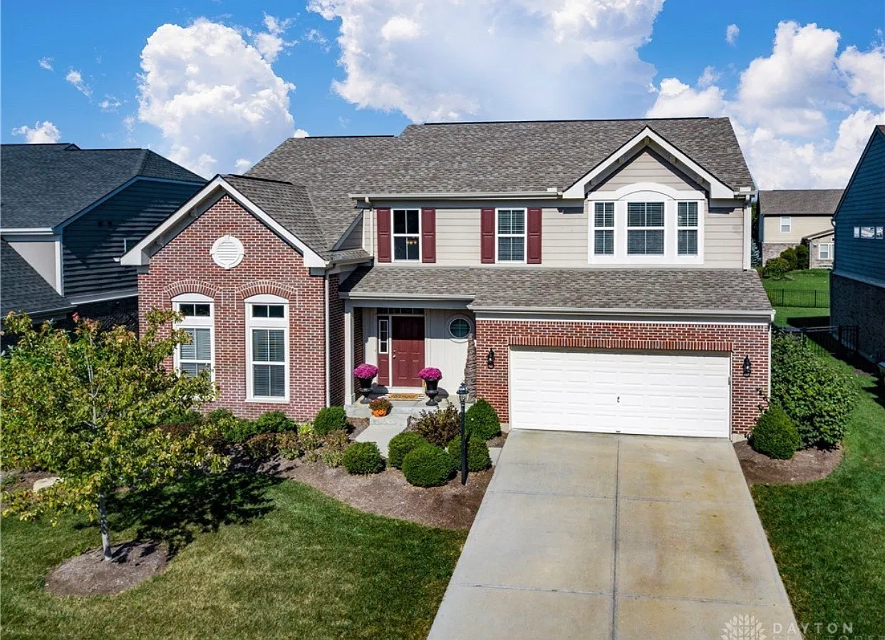 4 bed, 2696 sqft, $3,500 — Photo 1