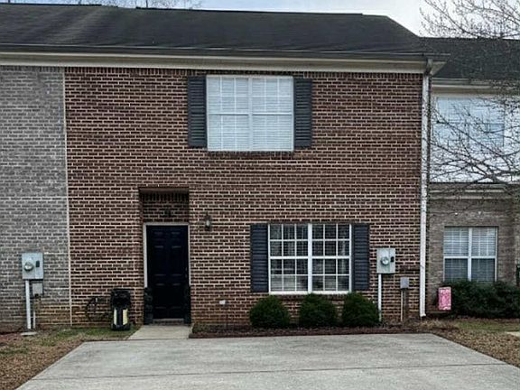 2nd image of 56 Park Dr S